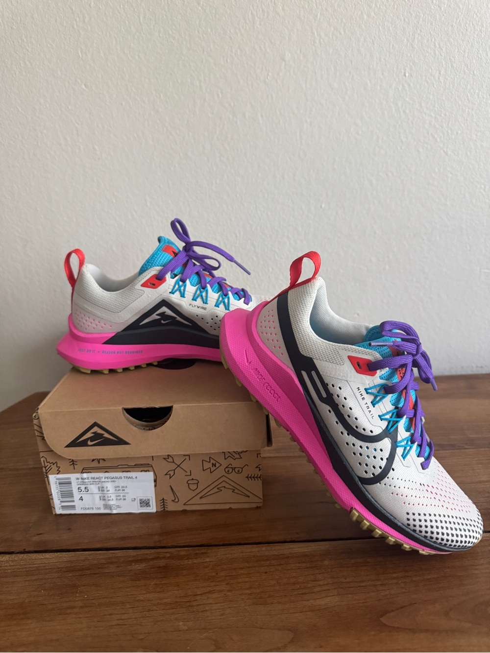 Nike Women’s React Pegasus Trail 4 Running Shoe Smoke Grey Pink Sz 5.5